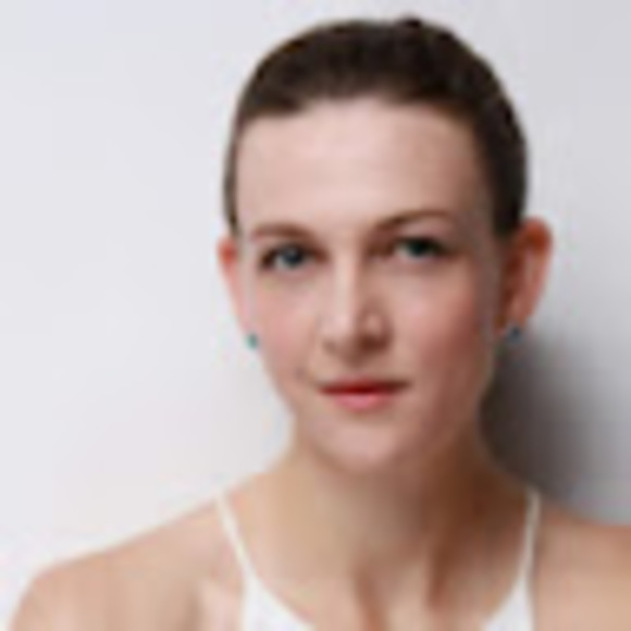 Meet your Posher, Holly - Picture 1 of 1